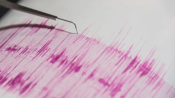 Akdeniz'de 4,3 büyüklüğünde deprem