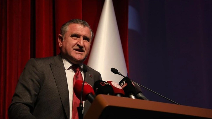 Bakan Aşkın Osman Bak'tan Mete Gazoz için tebrik mesajı