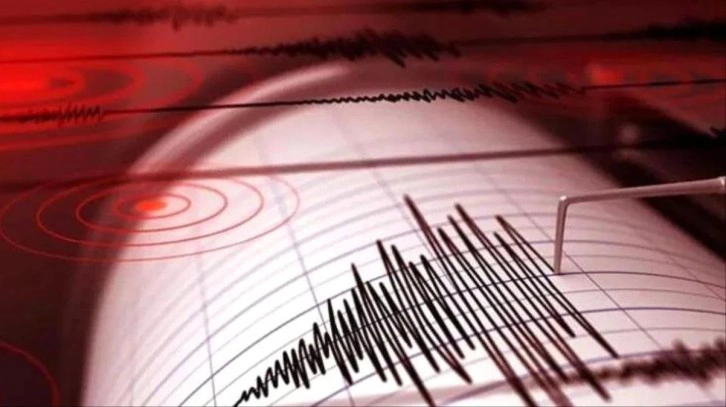 Marmara Denizi'nde Yalova açıklarında 3.3 büyüklüğünde deprem oldu