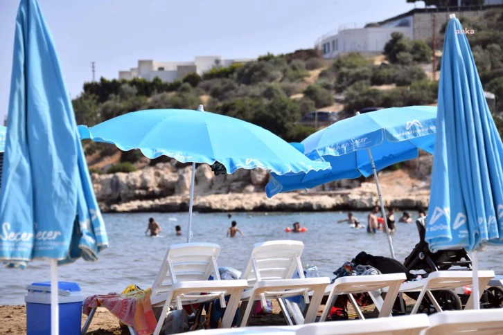 Mersin Büyükşehir Belediyesi Halk Plajları Bayram Tatilinde Yoğun İlgi Gördü