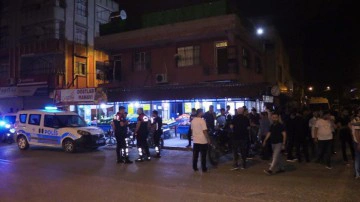 Adana'da otomobille çarpışan ekip motosikletindeki 2 polis ağır yaralandı