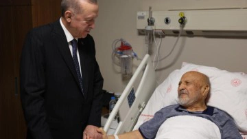 Başkan Erdoğan, eski Devlet Bakanı Aksay'ı hastanede ziyaret etti
