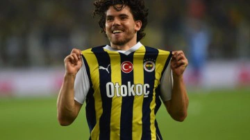 Fenerbahçe maça 5 yıldızlı forma ile çıktı!