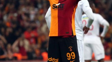 Galatasaray'ın Icardi'ye teklif ettiği dev rakam! Türkiye rekoru...