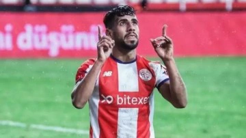 Houssam Ghacha Antalyaspor'a 535 bin Euro kazandırarak gitti