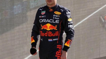 İngiltere'de ilk sıra Max Verstappen'in