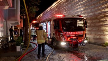 Topkapı Sarayı'nın içindeki restoranda yangın çıktı